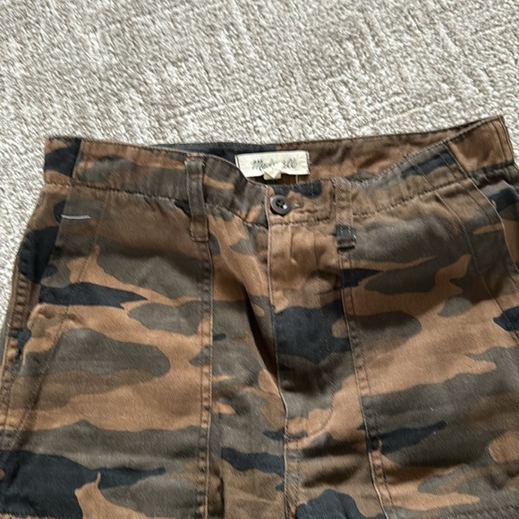 Madewell camo pants - Picture 2 of 3